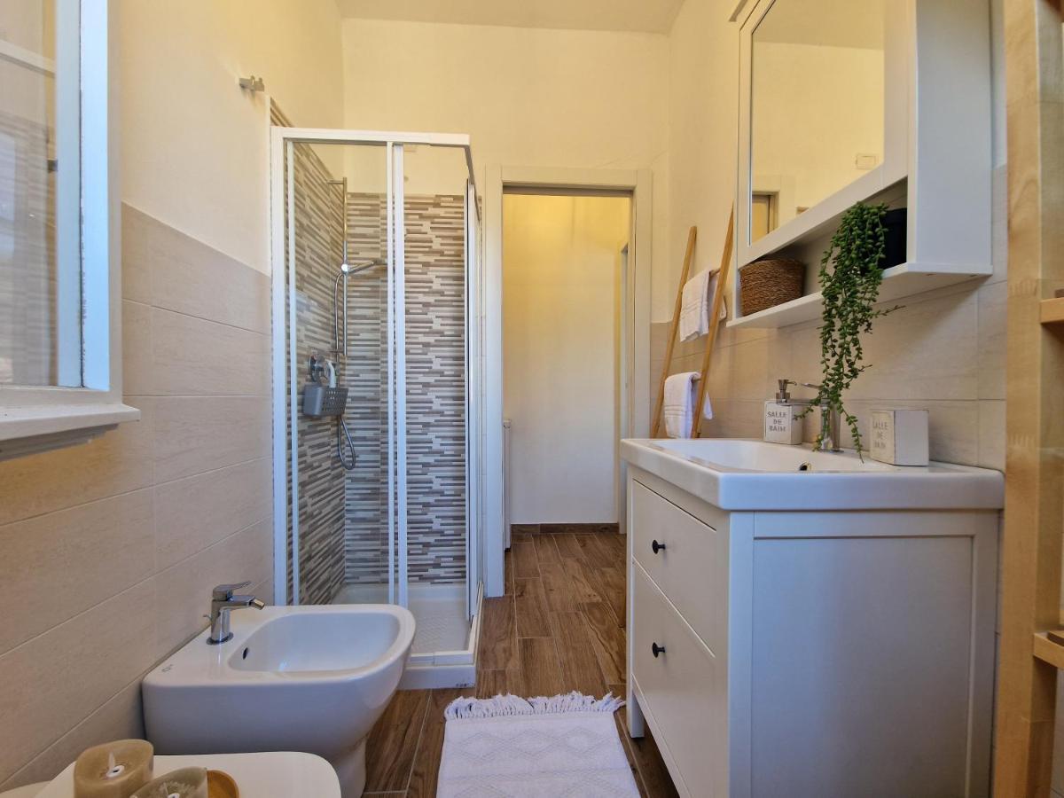 650 Metri Dal Mare - Wifi - Terrazzo - Piscina - A/C Apartment Pietra Ligure Luaran gambar